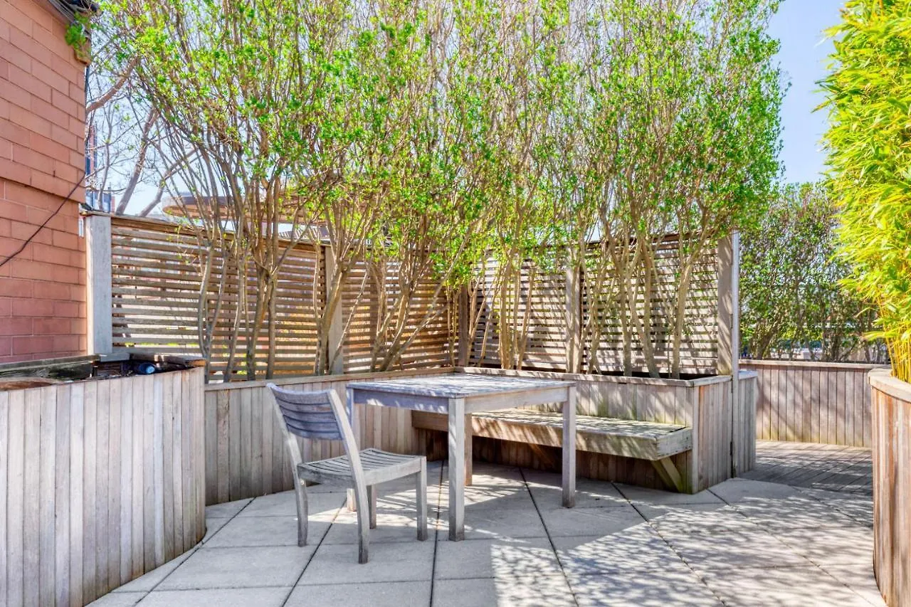 Apartmán Ues 2Br W Elevator Doorman Nr Transportation Nyc-1297 New York